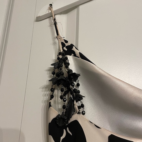 Wayne Clark white and black floral print silk gown - Picture 3 of 6